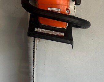 1 Article Support Mural Pour Tronçonneuse, Support Robuste Pour Tronconneuse Etagere De Rangement Pour Garage Etagere Pour Abri De Jardin 98649315 1 Article Support Mural Pour Tronçonneuse, Support Robuste Pour Tronconneuse Etagere De Rangement Pour Garage Etagere Pour Abri De Jardin 98649315
