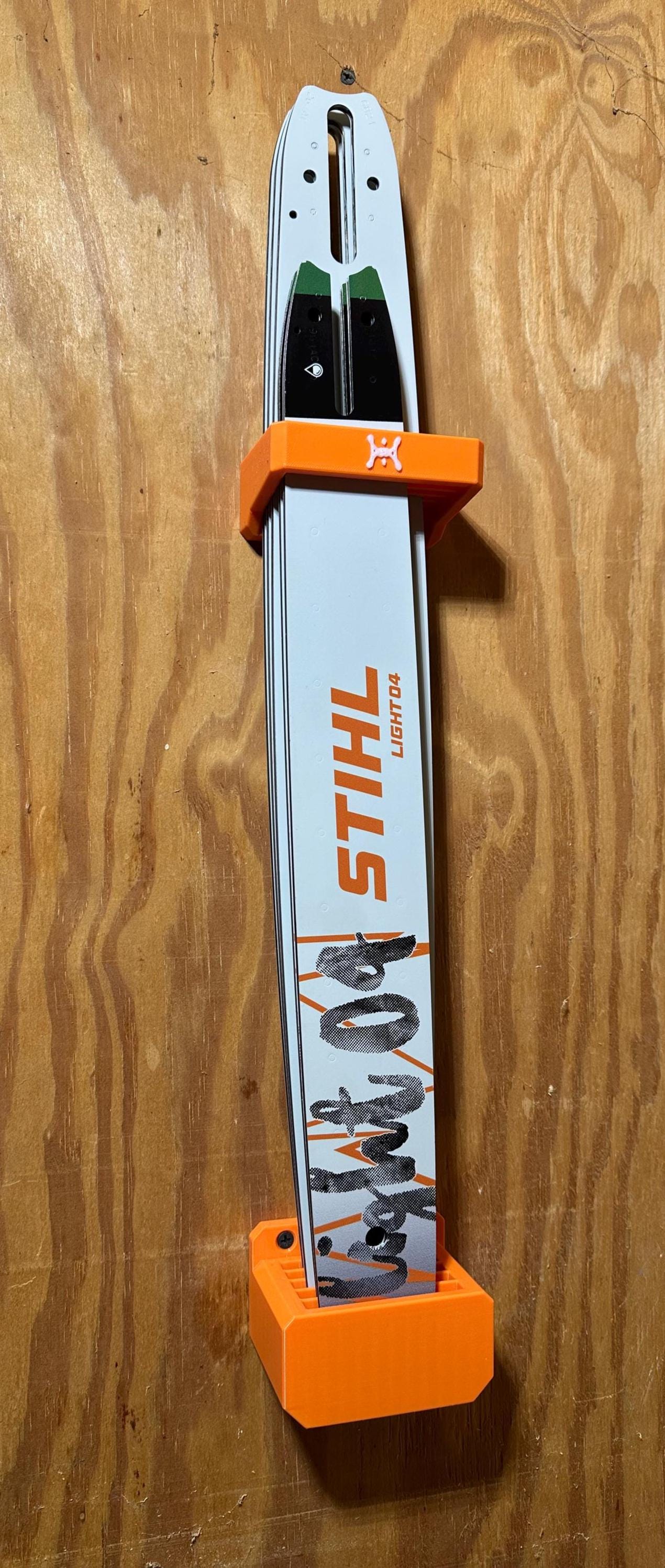 SUPPORTO MOTOSEGA, SUPPORTO A Parete Per Motosega Stihl MS250, MS251, MS170, MS171, MS172 EUR 41,49 - IT - Foto 6