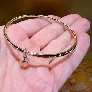 Handmade Solid Gold Bangle with Pebble Charm image 1