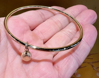 Handmade Solid Gold Bangle with Pebble Charm