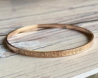 Solid Gold Motivational Posey Bangle - Alis Volat Propriis