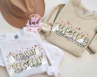 Benutzerdefinierte Disney Prinzessin Junggesellinnenabschied T-shirt, Disneyland Reise, Belle Ariel Minnie Cinderella Braut Squad Shirt, Disney Brautjungfer T-Shirt