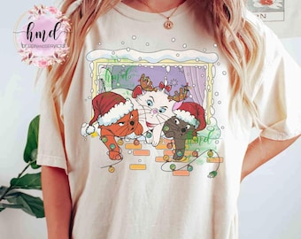 Camiseta navideña con luz de Marie Toulouse Berlioz de Los Aristogatos de Disney, camiseta a juego "Muy Feliz Navidad" de Mickey, regalo para vacaciones en Disneyland