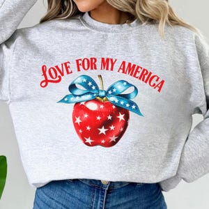 Maçã com design comemorativo retrô do 4 de julho dos Estados Unidos. Perfeito para sublimação, impressão DTF em camisetas, feliz americano