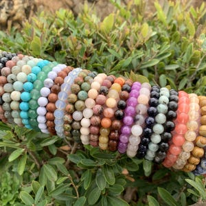 Braccialetto di perline fatto a mano, braccialetto di pietre preziose naturali, elegante braccialetto elastico, gioielli minimalisti boho, regalo per donne, uomini