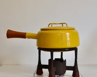Service à fondue vintage danois moderne émaillé jaune dansk de style koben, fonte / articles de fête