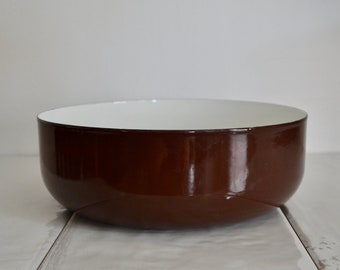 vintage brown enamel arabia finland serving bowl / minimalist kitchen decor / metal bowl