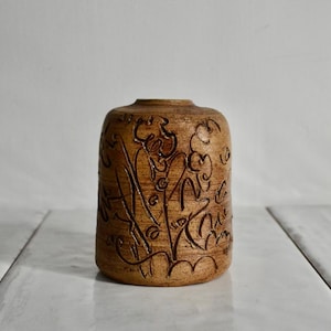 Vintage Etched Black Creek Pottery Vase: Speckled Glaze Stoneware Decor