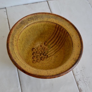 studio pottery ceramic bowl / earth tone natural decor / pottery dish
