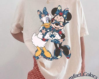 Disney Minnie & Daisy Besties 4. Juli Flaggen-Shirt, Disney-T-Shirt, 250-jähriges Jubiläum der Vereinigten Staaten von Amerika, Unabhängigkeitstag