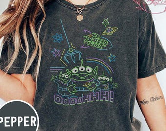 Disney Pixar Alien Pizza Planet Komfort Farben Shirt, Disney Toy Story Pizza Planet Shirt, Disney Pizza Planet, Pizza Liebhaber T-Shirt, Disney Trip