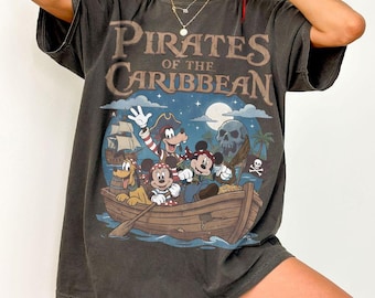 Vintage Mickey und Freunde Fluch der Karibik Comfort Farben Shirt, Piraten Jack Sparrow T-Shirt, Disney Cruise Pirate Night Shirt