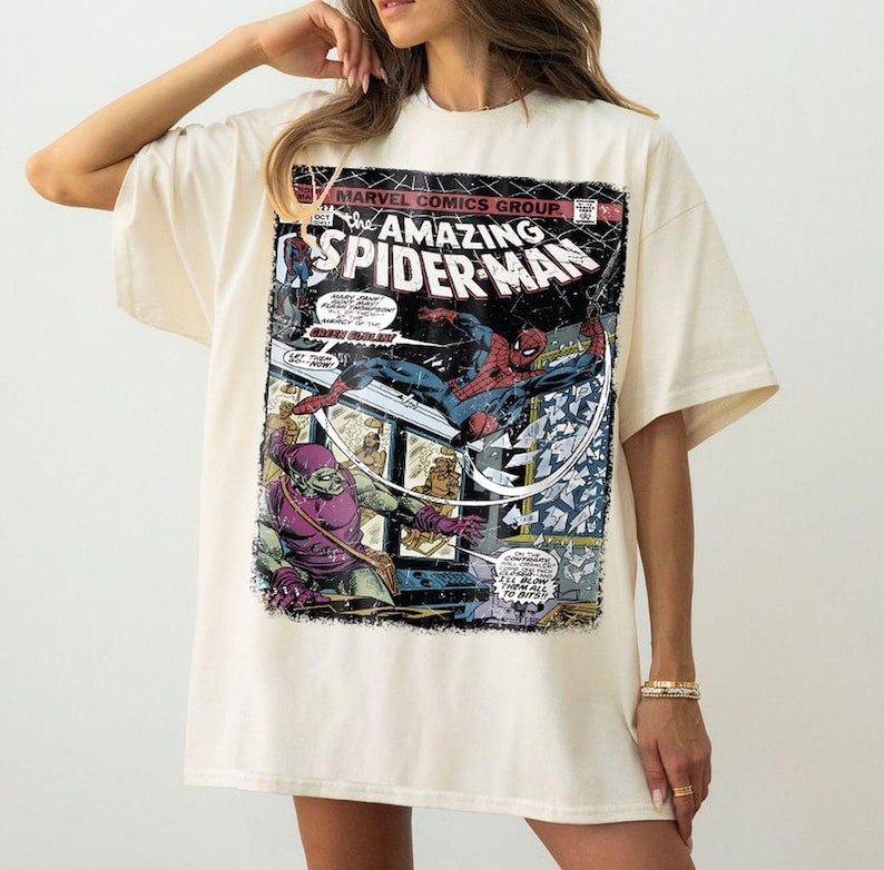 Retro Marvel The Amazing Spider-Man Retro Comics Book Cover Vintage Shirt, MCU Fans Marvel Studios Disneyland Family Vacation Holiday Gift image 2