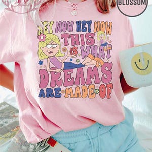 Disney Lizzie McGuire Comfort Farben Shirt, süßes Lizzie McGuire Shirt, Disney Urlaub Shirt, Disney Mädchen Reise Shirt, BTW Magic Kingdom T-Shirt