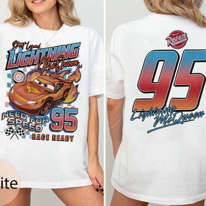 K&ouml;nnte beinhalten: Ein Set aus drei Keramikbechern mit gesprenkelter, matter Oberfl&auml;che. Die Becher sind in Creme-, Hellgrau- und Dunkelgraut&ouml;nen gehalten. Jeder Becher hat ein schlichtes, minimalistisches Design.