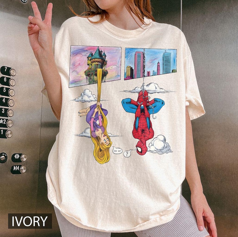 chemise vintage couleurs confort Disney Raiponce et Spiderman, t-shirt réunion princesse Disney et Avengers Marvel, chemise Spiderman tout neuf image 2