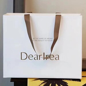 Borse regalo in carta con logo personalizzato / Borse per la spesa personalizzate con manici / Confezioni per boutique, gioielli, matrimoni e vendita al dettaglio
