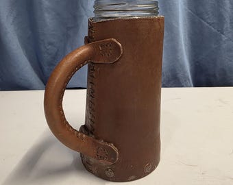 Jarra/taza de cuero con inserto de botella de vidrio