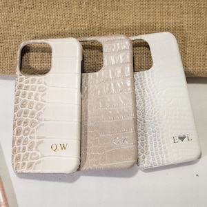 iPhone en cuir imprimé crocodile, étui pour iPhone en cuir avec initiales personnalisées, étui en cuir avec initiales personnalisées pour iPhone 16 15 14 13 12 11 Pro Max
