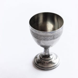 Silver egg cup French Minerva stamp .800 Sterling tableware egg holder