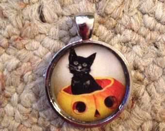 Halloween Kitty Image Pendant Necklace-FREE SHIPPING-