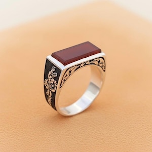 Men’s Carnelian Signet Ring | Sterling Silver 925 | Vintage Red Agate Ring | Ornate Floral Engraved Silver Band | Statement Ring for Him