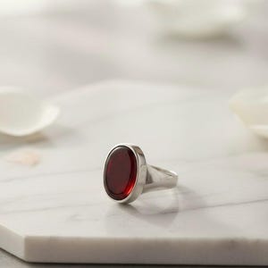 Anel de Ágata Vermelha | Prata de Lei 925 | Anel Masculino Aqeeq Iemenita | Joias com Pedras Preciosas Vermelhas | Presente Ousado de Outono para Ele ou Ela | Joias Destacadas