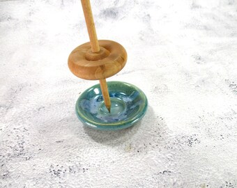 Ceramic spinning bowl, pottery supported spindle dish, large stoneware hand spinning disk