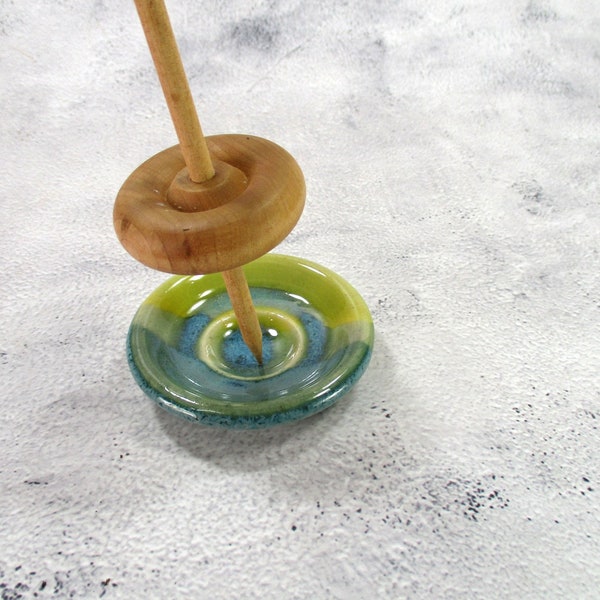 Ceramic spinning bowl, pottery supported spindle dish, large stoneware hand spinning disk