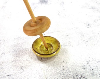 Ceramic spinning bowl, rounded pottery spindle support dish, yellow hand spinning disk with organza bag