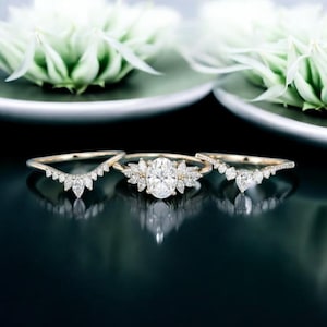 Oval Cut Moissanite Engagement Ring Set Vintage Yellow Gold Bridal Ring Set Diamond Wedding Ring Set For Women Promise Anniversary Ring