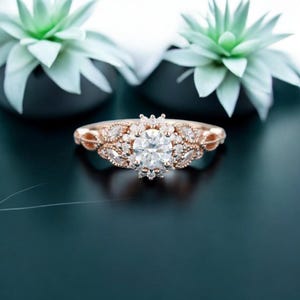 Runde Diamant Moissanite Halo Brautring|Antik Stil Versprechen Ring|Floral Cluster Jubiläum Ring| Einzigartige Blatt Design Ring