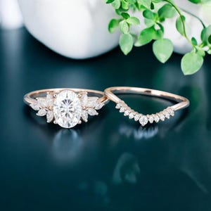 Oval Moissanite Engagement Ring Set 2.0ct VVS Moissanite Ring Vintage 14K Rose Gold Bridal Set Unique Oval Engagement Rings For Women