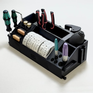Modular Front Box for Assistant Camera with Mafer Clamp included.