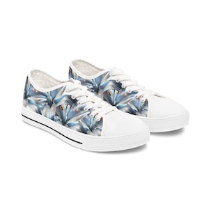 White Lily Women&#39;s Sneakers, Floral Tennis Shoes for Ladies, Low Top Sneakers with Flowers, Cute Lily Footwear, Women&#39;s Casual Floral Shoes