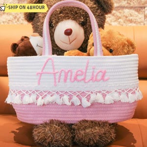 Benutzerdefinierter Name Baby-Dusche-Korb, BabyGirl / Jungen Korb, personalisierter Baby-Namen Korb, benutzerdefinierter Name Baby-Korb, Baby-Geschenkkorb, Neugeborenen Jungen Geschenk