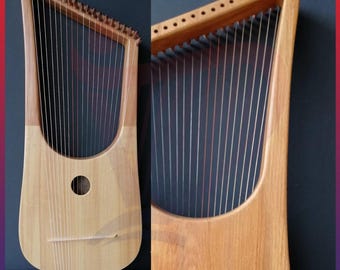 20-String Diatonic Lyre Harp with Carry Case