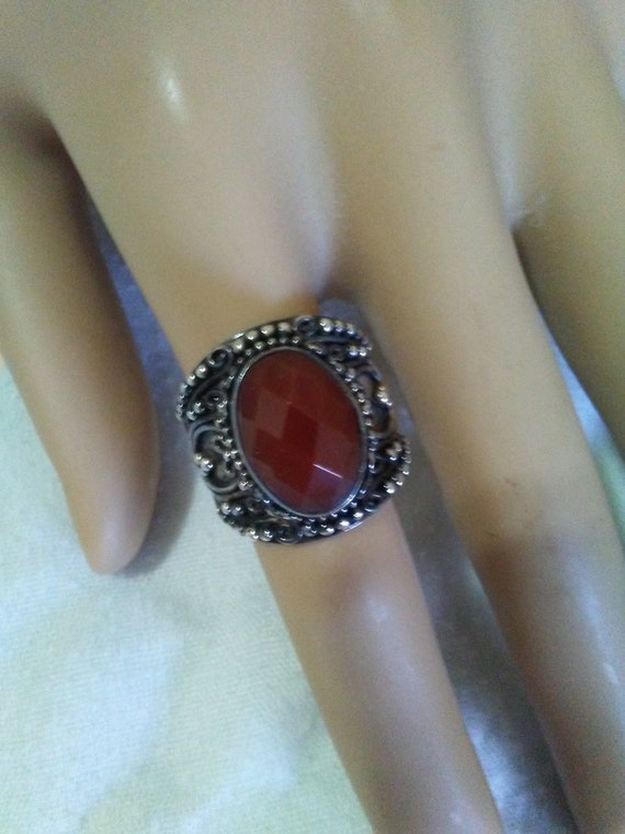Large Vintage Sterling Silver Faceted Red Stone R… - image 3