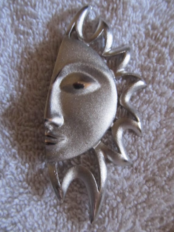 Vintage Brushed Silvertone Metal Half Sun Brooch/P