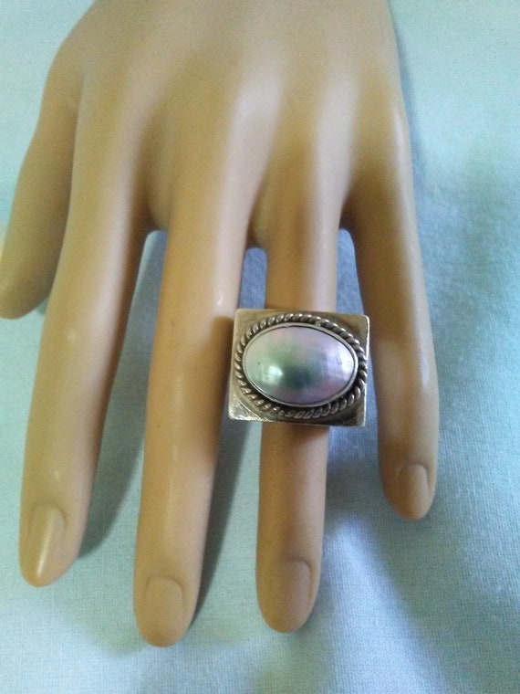 Vintage Heavy Chunky Sterling Silver MOP Ring-Size