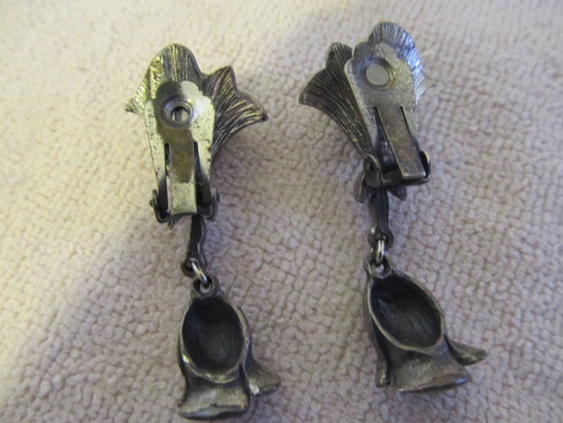 Vintage Signed Tortolani Brooch and Clip Drop Dangle Earrings