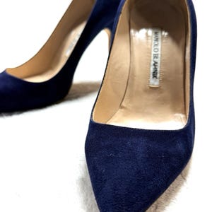 Manolo Blahnik Size 37 - Etsy
