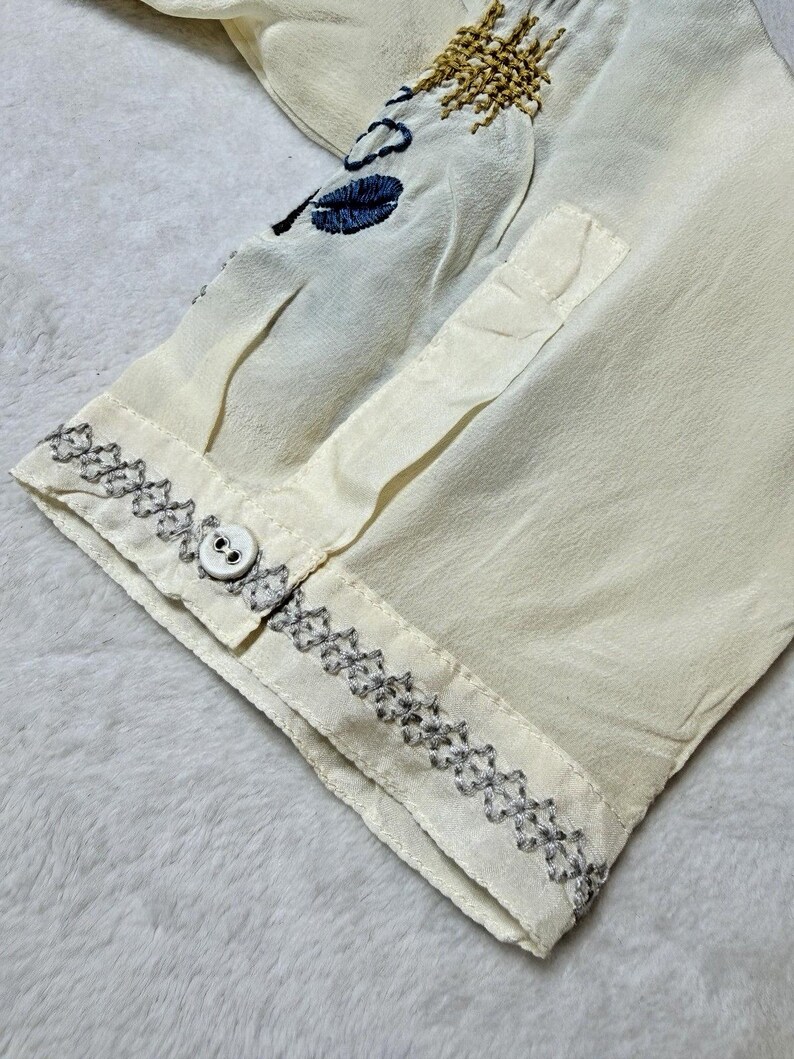 Rare Biya Johnny Was XL Embroidered Silk Blouse Cream Blue Floral Button Down image 10