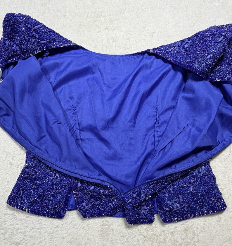 Blusa de noche de seda con cuentas de Adrianna Papell, estampado floral azul, talla 10 petite, estilo vintage de los años 90. imagen 9