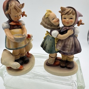 Vintage 2 Goebel Hummel Figurines “Telling Her Secret & Be Patient. Mint No Box