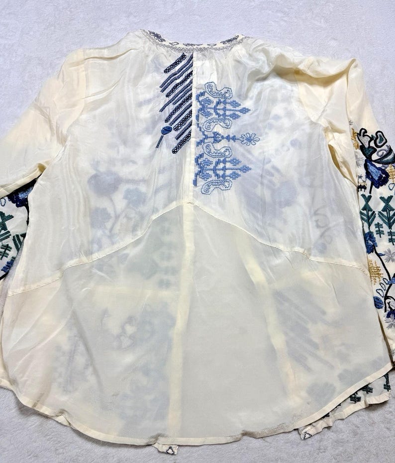 Rare Biya Johnny Was XL Embroidered Silk Blouse Cream Blue Floral Button Down image 7