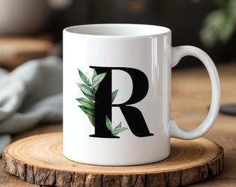 Niestandardowy kubek z inicjałem R i zieloną literą botaniczną Spersonalizowany monogram do kawy Minimalistyczny kwiatowy prezent 11 oz Ceramic