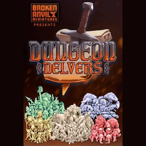 Könnte beinhalten: Eine Sammlung bunter Miniaturfiguren, darunter Goblins, Orks und andere Fantasy-Kreaturen. Die Figuren sind in Reihen auf einem Tisch angeordnet, mit einem Schwert und einem Schild, auf dem "Dungeon Delvers" steht, darüber. Das Schild befindet sich auf einer braunen, strukturierten Oberfläche.