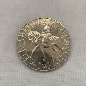 1977 Queen Elizabeth II Silver Jubilee Coin