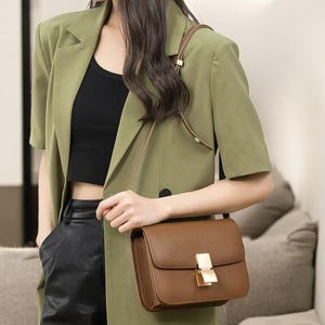 Echtleder Umhängetasche - Schwarze Schultertasche, trendige kleine Handtasche, Luxus Designer Minitasche für Frauen, elegantes Alltagsgeschenk